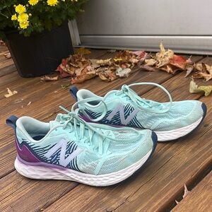 New Balance Fresh Foam Tempo size 7.5